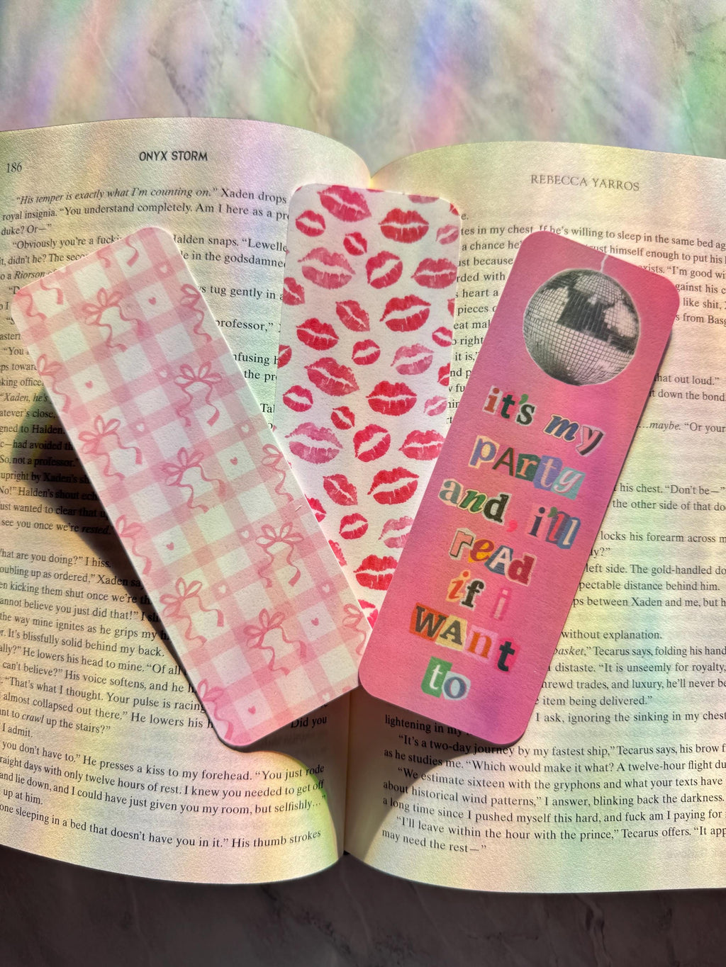 Pink Valentine’s Day Bookmarks